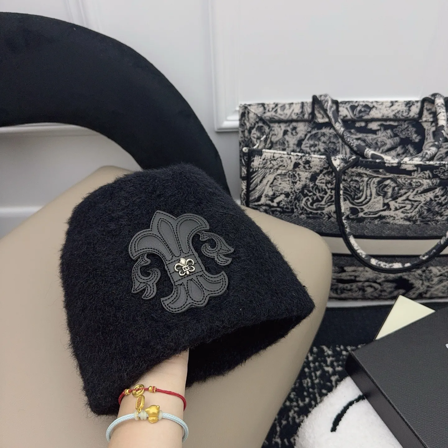 Crow Heart ✝️ Hot style pile of hats
